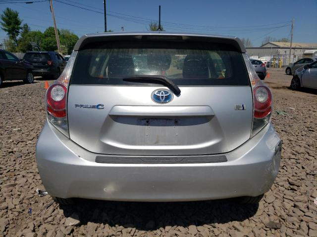 JTDKDTB33E1561462 - 2014 TOYOTA PRIUS C SILVER photo 6