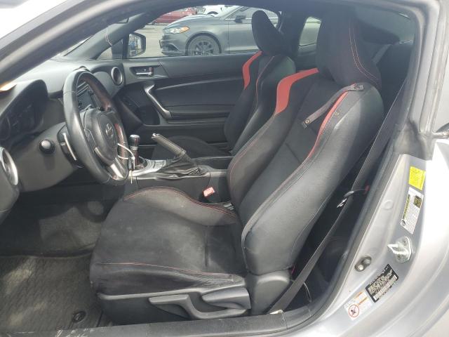 JF1ZNAA10F8712286 - 2015 TOYOTA SCION FR-S SILVER photo 7