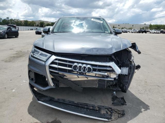 WA1CNAFY7J2059919 - 2018 AUDI Q5 PRESTIGE GRAY photo 5