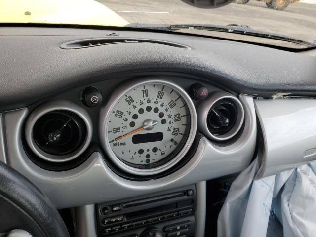 WMWRC33473TC39496 - 2003 MINI COOPER YELLOW photo 9