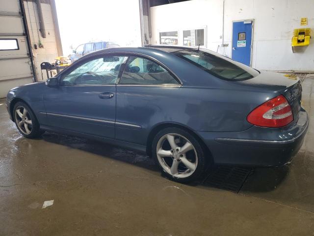 WDBTJ65J15F158669 - 2005 MERCEDES-BENZ CLK 320C BLUE photo 2