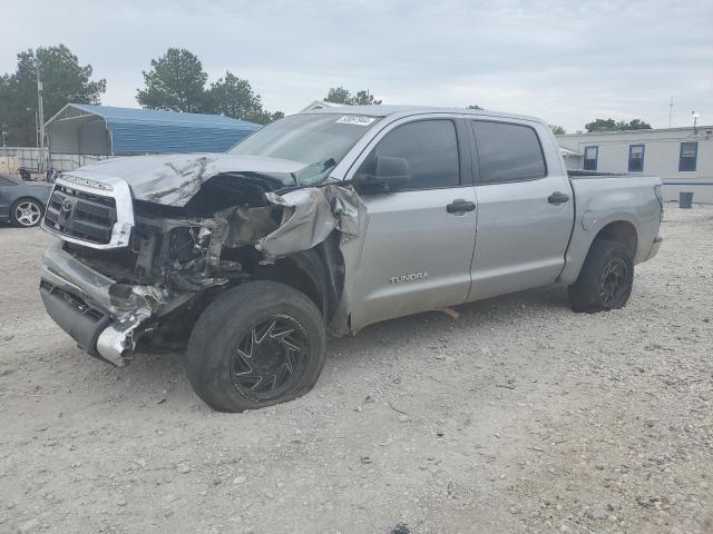 2010 TOYOTA TUNDRA CREWMAX SR5, 