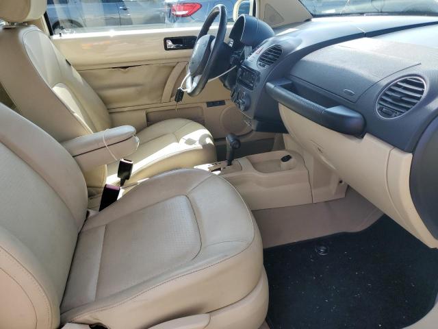 3VWRW3AG0AM027018 - 2010 VOLKSWAGEN NEW BEETLE CREAM photo 8