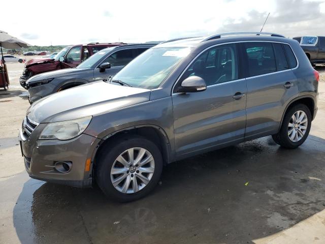 2009 VOLKSWAGEN TIGUAN S, 