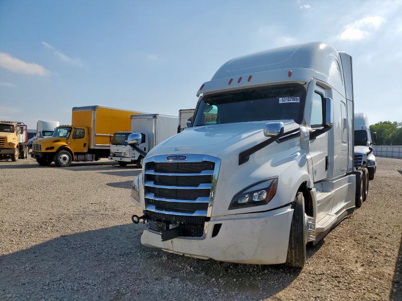 3AKJHHDR3PSNZ3671 - 2023 FREIGHTLINER CASCADIA 1 WHITE photo 2