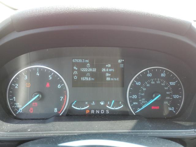 MAJ3P1TE1JC164305 - 2018 FORD ECOSPORT SE Czerwony zdjęcie 9