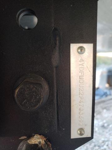 4YDFM0U22P4700693 - 2023 KEYSTONE MONTANA WHITE photo 10