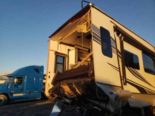 4YDFM0U22P4700693 - 2023 KEYSTONE MONTANA WHITE photo 9