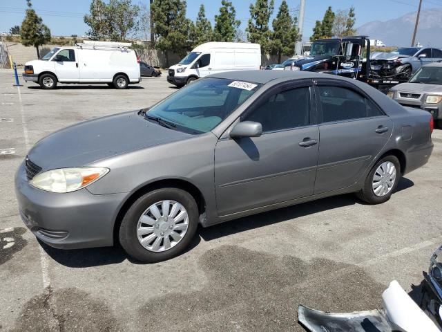 4T1BE32K82U542092 - 2002 TOYOTA CAMRY LE GRAY photo 1