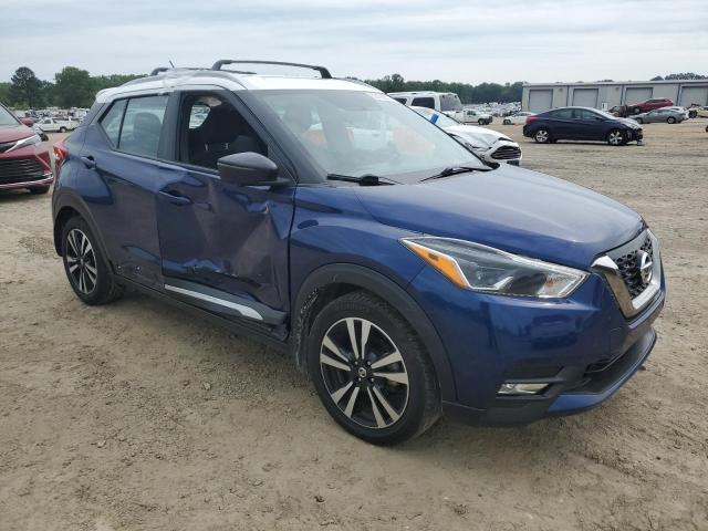 3N1CP5CU7JL524810 - 2018 NISSAN KICKS S BLUE photo 4