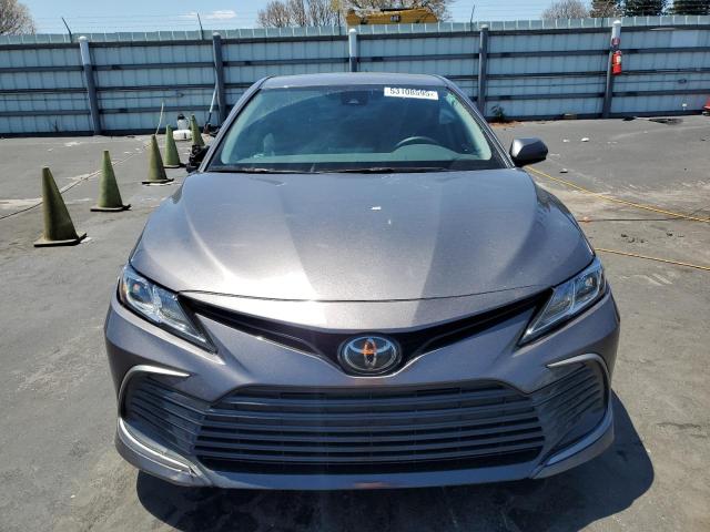 4T1C11AK5PU085139 - 2023 TOYOTA CAMRY LE BLUE photo 5