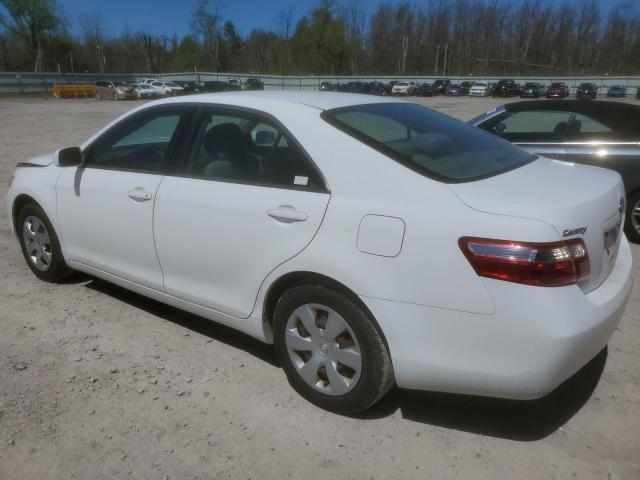 4T1BE46K67U635944 - 2007 TOYOTA CAMRY CE WHITE photo 2