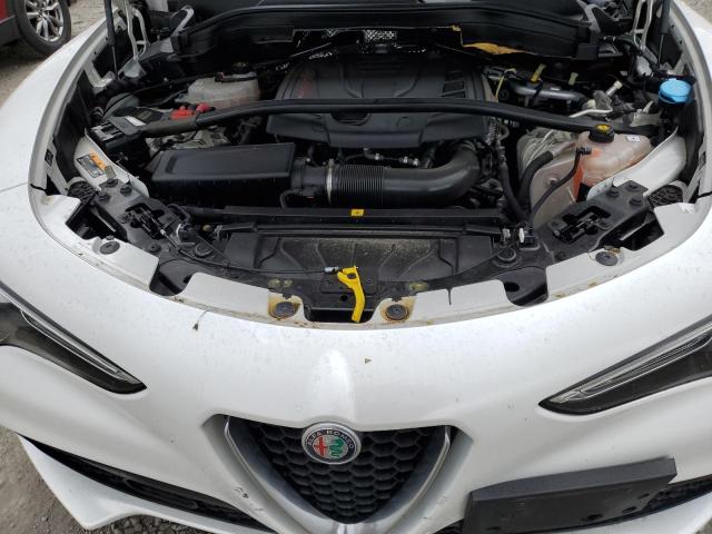 ZASPAKBN7K7C31267 - 2019 ALFA ROMEO STELVIO TI WHITE photo 12