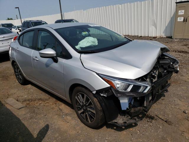 3N1CN8EV9ML888518 - 2021 NISSAN VERSA SV SILVER photo 4