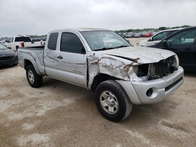 5TETX62N86Z197934 - 2006 TOYOTA TACOMA PRERUNNER ACCESS CAB SILVER photo 4