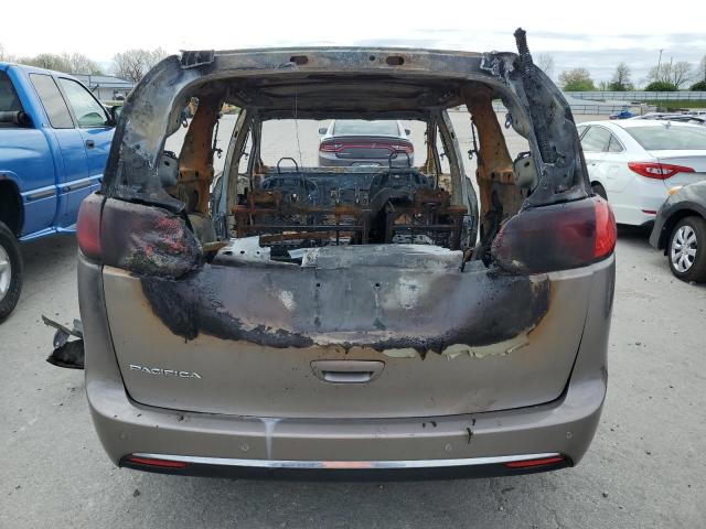 2C4RC1BG9HR667763 - 2017 CHRYSLER PACIFICA TOURING L TAN photo 6