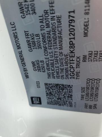 1GCPTFEK8P1207971 - 2023 CHEVROLET COLORADO ZR2 WHITE photo 12