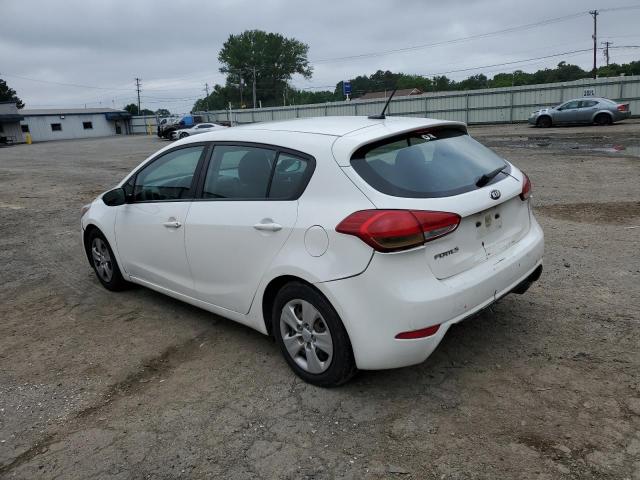 KNAFK5A89J5774125 - 2018 KIA FORTE LX WHITE photo 2