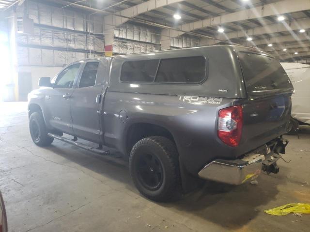 5TFUY5F10EX411114 - 2014 TOYOTA TUNDRA DOUBLE CAB SR/SR5 GRAY photo 2