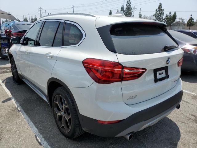 WBXHU7C33J5L05909 - 2018 BMW X1 SDRIVE28I WHITE photo 2