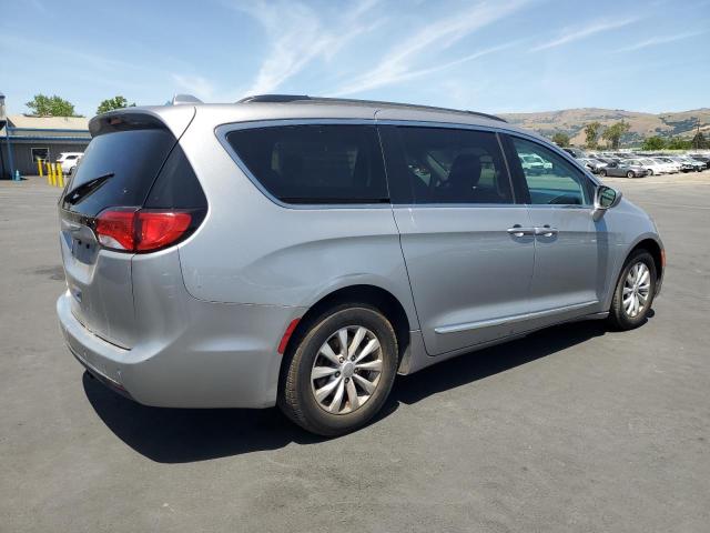 2C4RC1BG1HR539758 - 2017 CHRYSLER PACIFICA TOURING L SILVER photo 3