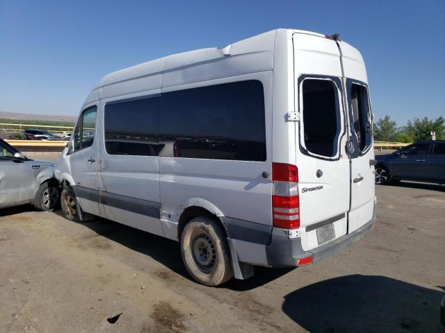 WDZPE7CC1A5497014 - 2010 MERCEDES-BENZ SPRINTER 2500 WHITE photo 2