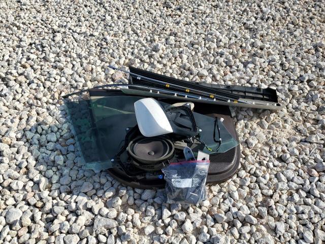 5TDGZRAH7MS526870 - 2021 TOYOTA HIGHLANDER XLE 白色 照片 13