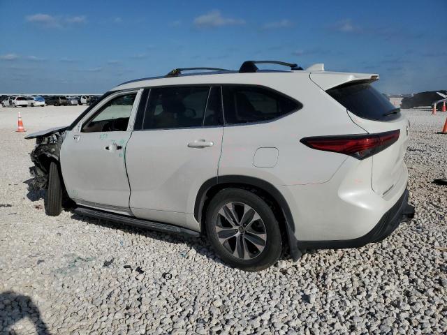 5TDGZRAH7MS526870 - 2021 TOYOTA HIGHLANDER XLE 白色 照片 2