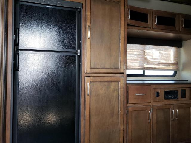 573FR2729J3406953 - 2018 GRAN REFLECTION TAN photo 7