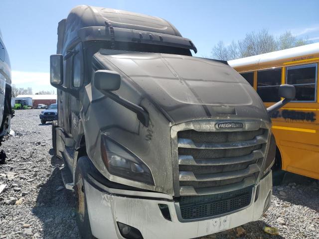 3AKJHHDR5KSKU9509 - 2019 FREIGHTLINER CASCADIA 1 Weiß Foto 9