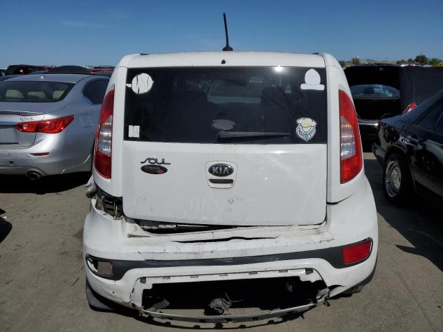 KNDJT2A50D7762274 - 2013 KIA SOUL WHITE photo 6