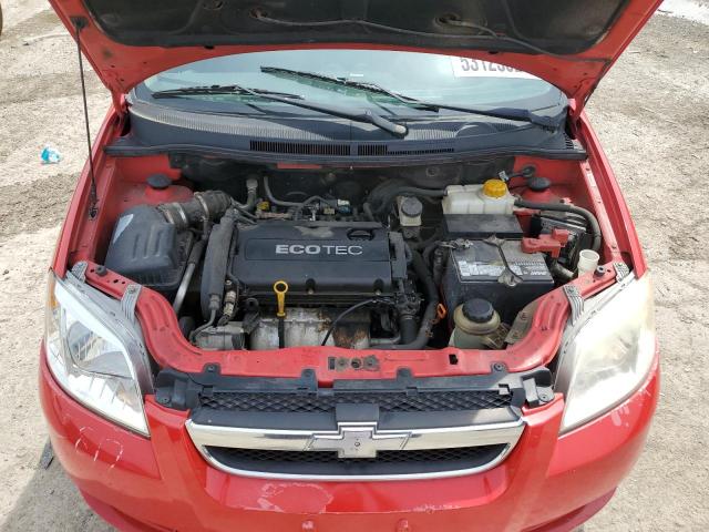 KL1TD56E29B683605 - 2009 CHEVROLET AVEO LS RED photo 11
