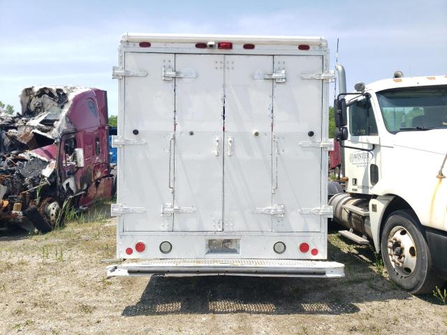 4UZAAPBW86CW54968 - 2006 FREIGHTLINER CHASSIS M LINE WALK-IN VAN WHITE photo 6