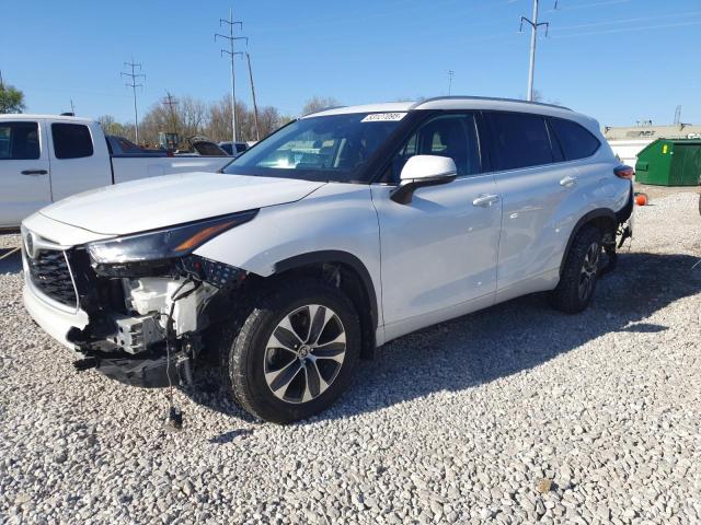 5TDHZRBH8NS589500 - 2022 TOYOTA HIGHLANDER XLE WHITE photo 1