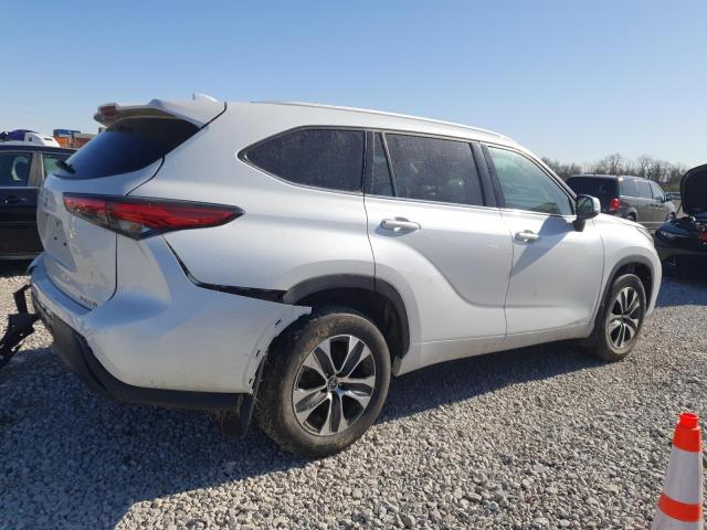 5TDHZRBH8NS589500 - 2022 TOYOTA HIGHLANDER XLE WHITE photo 3