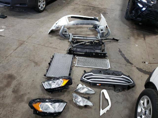 MAJ6P1UL2JC207530 - 2018 FORD ECOSPORT SE Biały zdjęcie 13