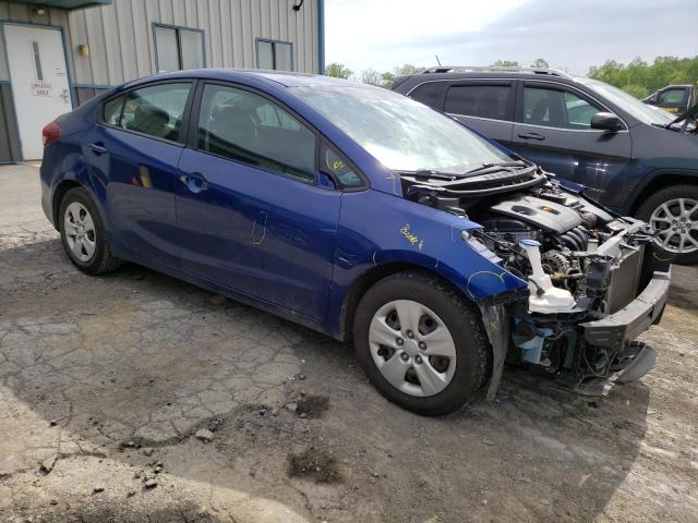 3KPFL4A75JE181223 - 2018 KIA FORTE LX BLUE photo 4