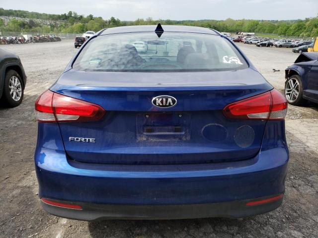 3KPFL4A75JE181223 - 2018 KIA FORTE LX BLUE photo 6