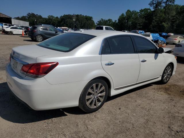 4T1BK3DB8BU372192 - 2011 TOYOTA AVALON BASE WHITE photo 3