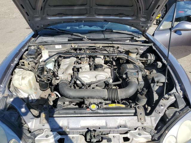 JM1NB353430308653 - 2003 MAZDA MX-5 MIATA BASE SILVER photo 11