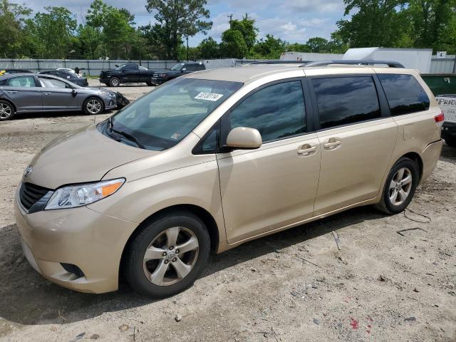 2011 TOYOTA SIENNA LE, 