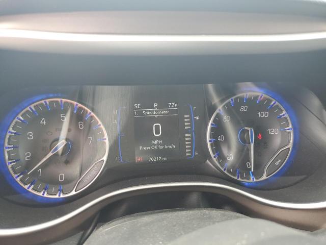 2C4RC1BGXJR118868 - 2018 CHRYSLER PACIFICA TOURING L WHITE photo 9