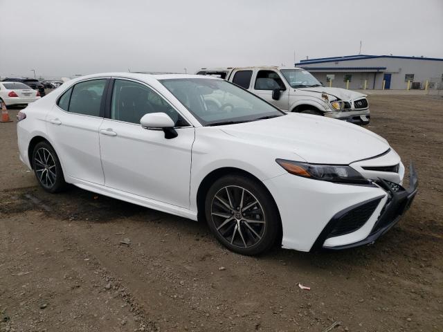 4T1T11AKXPU774982 - 2023 TOYOTA CAMRY SE NIGHT SHADE WHITE photo 4