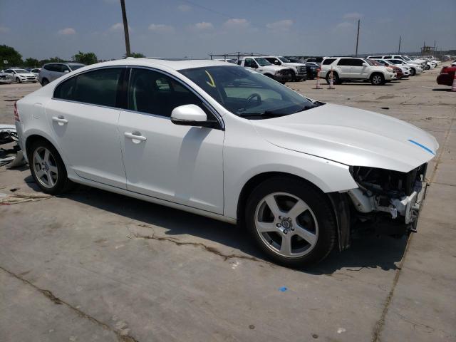 LYV402FM9GB107908 - 2016 VOLVO S60 PLATINUM WHITE photo 4