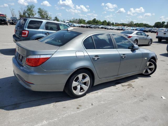 WBANU53558CT15673 - 2008 BMW 5 SERIES I GRAY photo 3