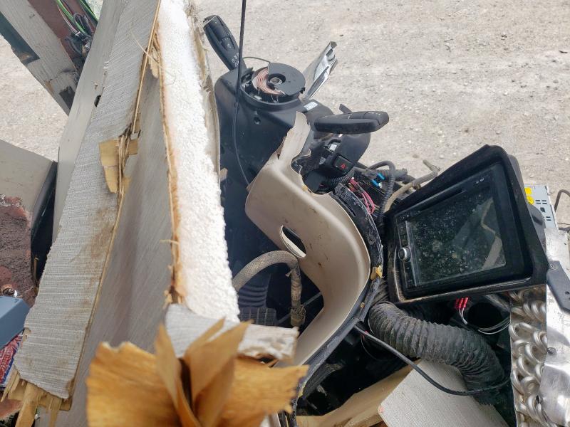 4UZAB2FC2NCNX5035 - 2022 FREIGHTLINER CHASSIS XC BLACK photo 8