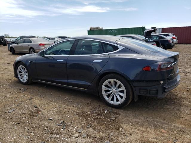 5YJSA1E26GF176133 - 2016 TESLA MODEL S ნაცრისფერი ფოტო 2