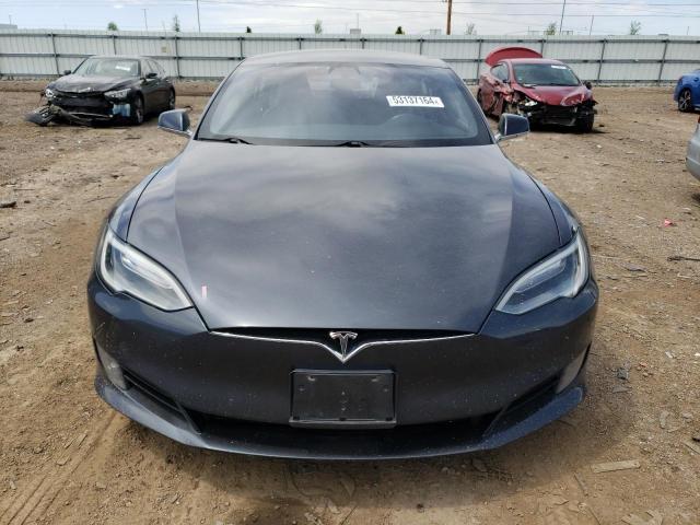 5YJSA1E26GF176133 - 2016 TESLA MODEL S ნაცრისფერი ფოტო 5