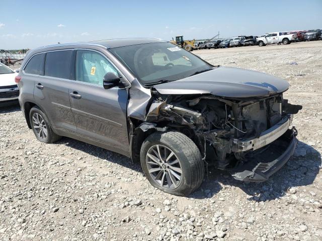 5TDJZRFH8KS572266 - 2019 TOYOTA HIGHLANDER SE GRAY photo 4