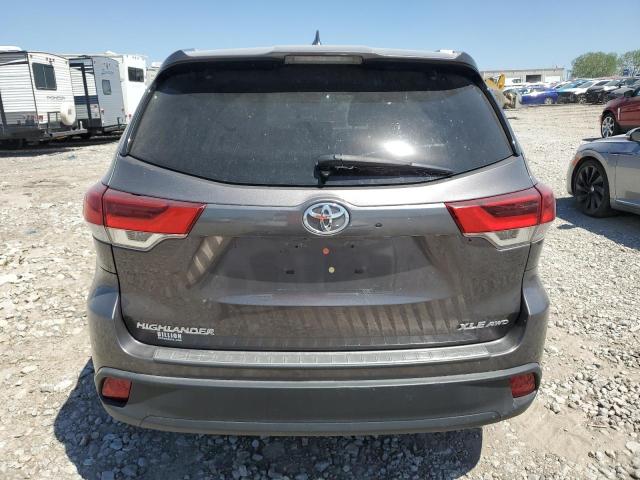 5TDJZRFH8KS572266 - 2019 TOYOTA HIGHLANDER SE GRAY photo 6